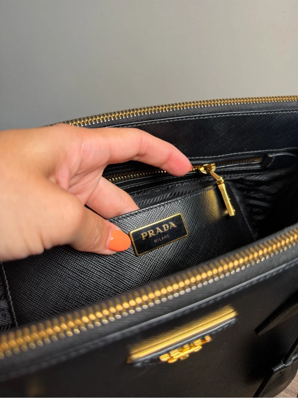 Prada Galleria Large Saffiano Leather with DoubleCompartment Bag Removable Strap
